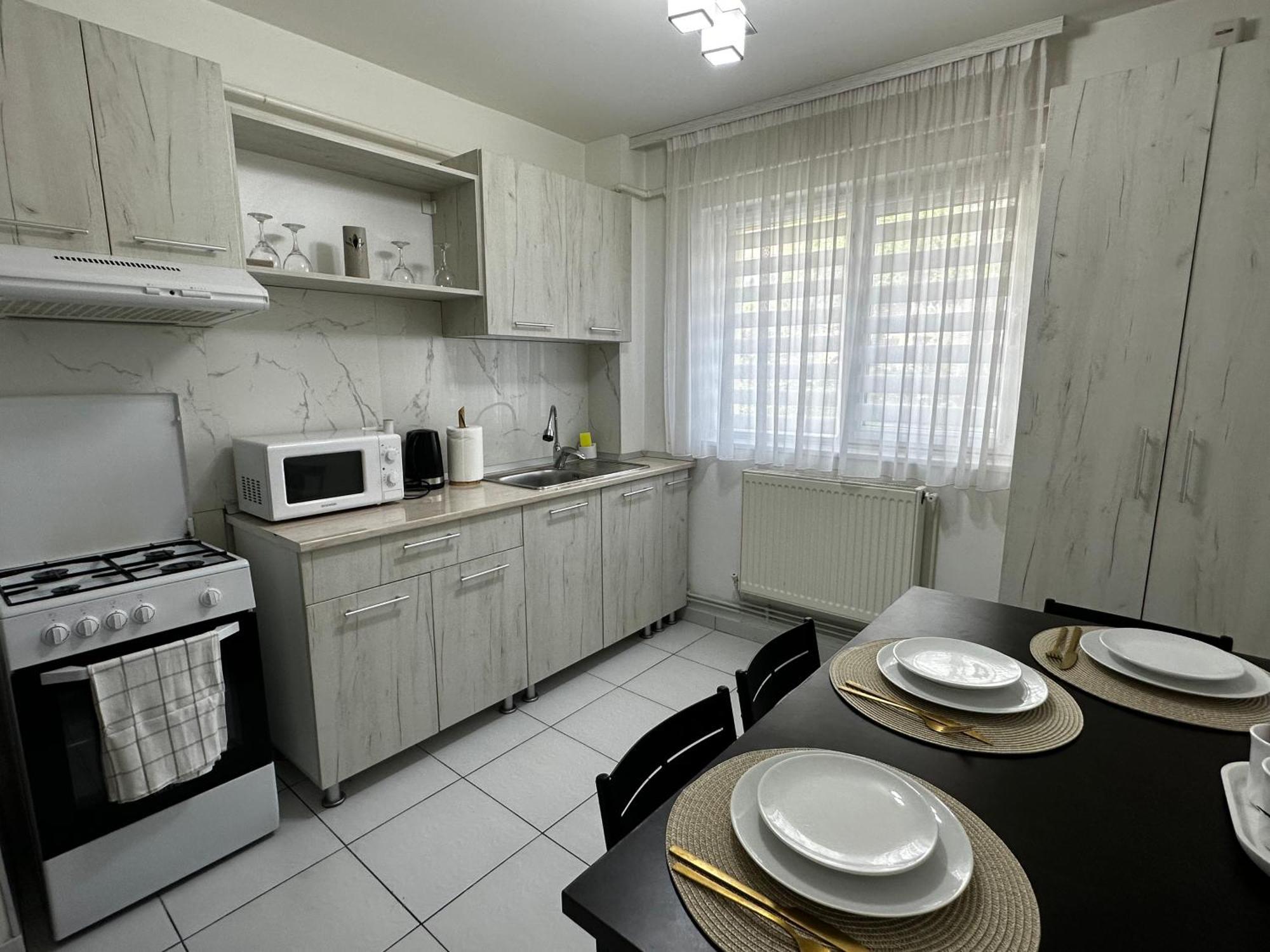 Comfort Apartment Targoviste Exteriör bild